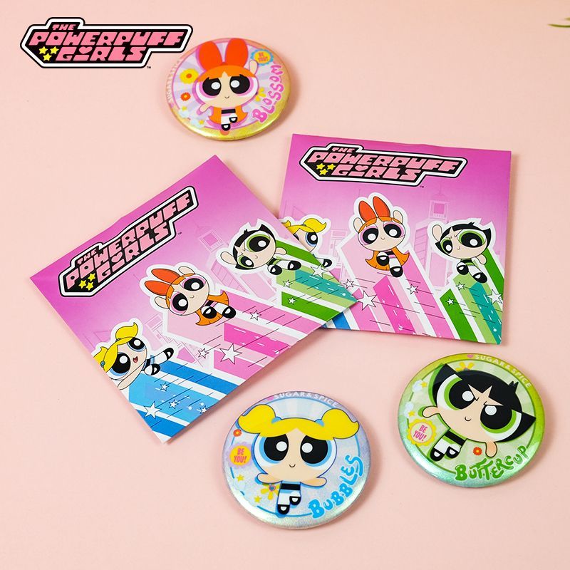Pełne pudełko oficjalnych gadż – Anime Merchandise For Girls recenzja i cena
